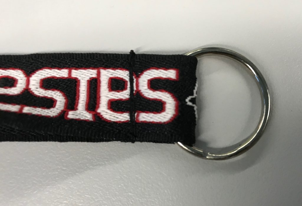 Cierre anilla lanyard