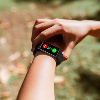 Pulsera inteligente multideporte con GPS Prixton AT806
