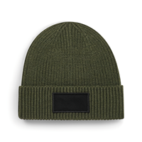 Gorro moderno con parche<br/>