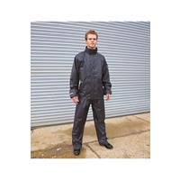 Traje impermeable