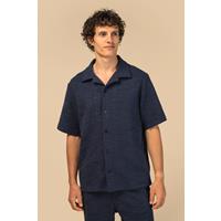 Camisa texturizada de manga corta para hombre