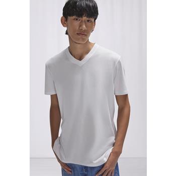 Camiseta con cuello de pico #150