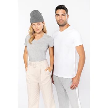 Camiseta con elastano cuello de pico hombre