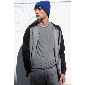 Gorro reciclado con parche