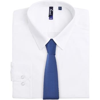 Corbata fina de punto