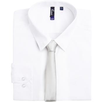 Corbata fina