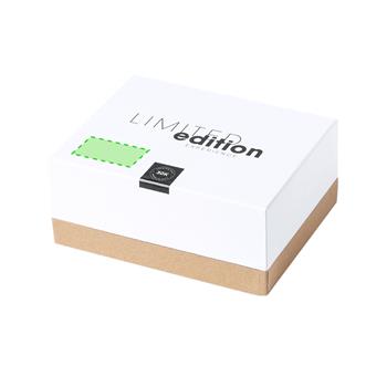 En la tapa de la caja de presentación