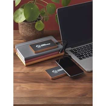 SCX.design Batería externa de madera de 5000 mAh P35